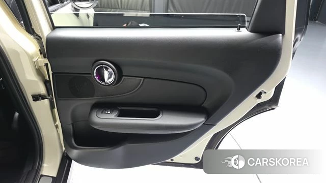Mini Cooper Clubman id 4286290 из Кореи 17
