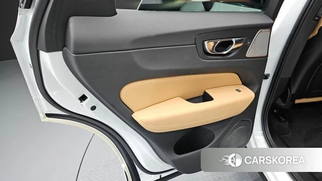 Volvo XC60 second Generation id 4491078 из Кореи 17