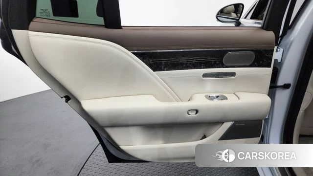 Genesis G90 (RS4) id 4223477 из Кореи 17