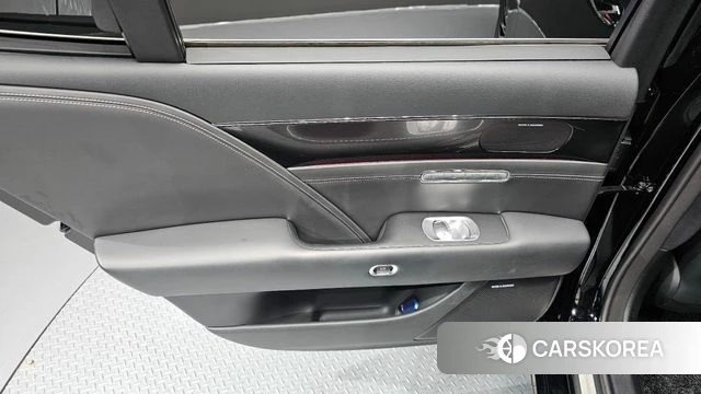 Genesis G90 (RS4) id 4475568 из Кореи 17