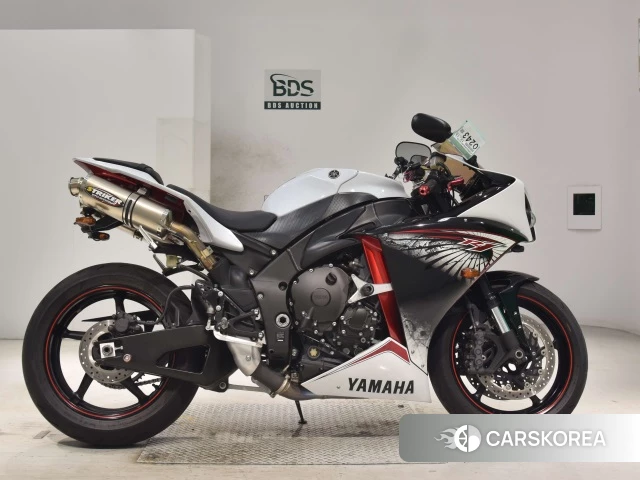 Проданный Yamaha YZF-R1 2014 из Японии