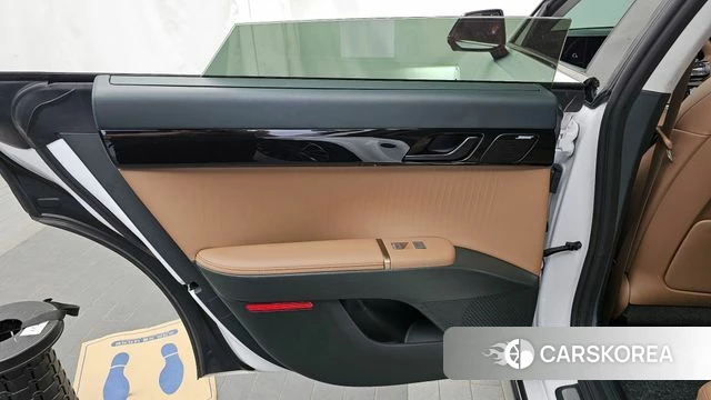 Hyundai Grandeur Hybrid (GN7) id 4408615 из Кореи 17