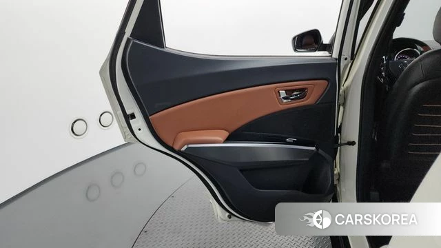 Ssangyong Tivoli Armor id 4471517 из Кореи 17