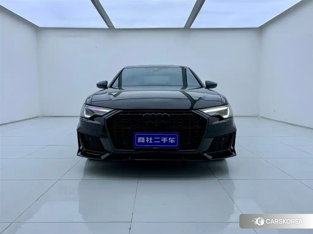 Audi A6L id 4644454 из Китая 17