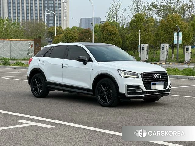 Audi Q2L id 4209864 из Китая 17