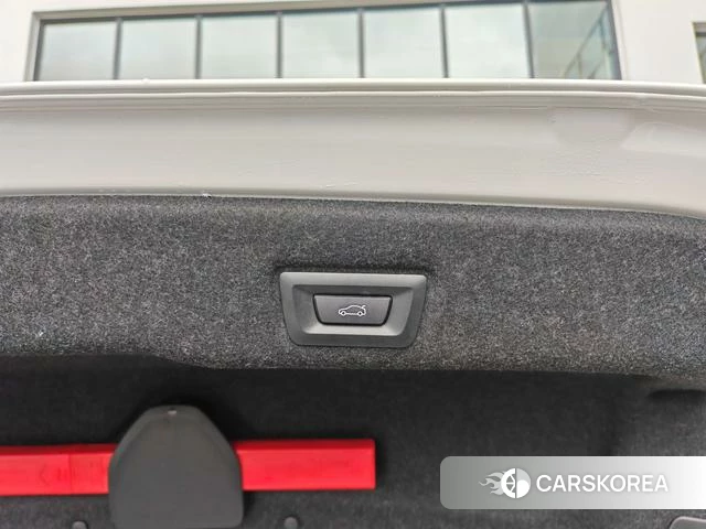 BMW 5 series id 4276043 из Китая 17