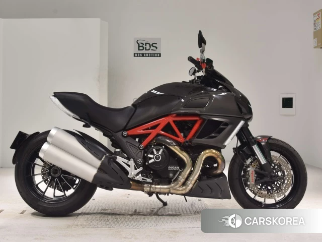 Проданный Ducati DIAVEL 2013 из Японии