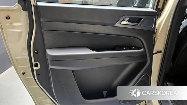 Ssangyong The New Rexton Sports Cannes id 4302204 из Кореи 17