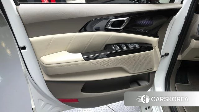 Kia Carnival 4th generation id 4767944 из Кореи 17