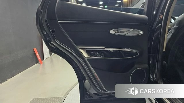Genesis GV70 id 4625289 из Кореи 17