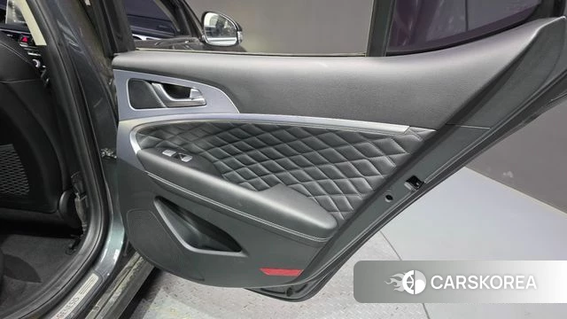 Genesis G70 id 4345446 из Кореи 17