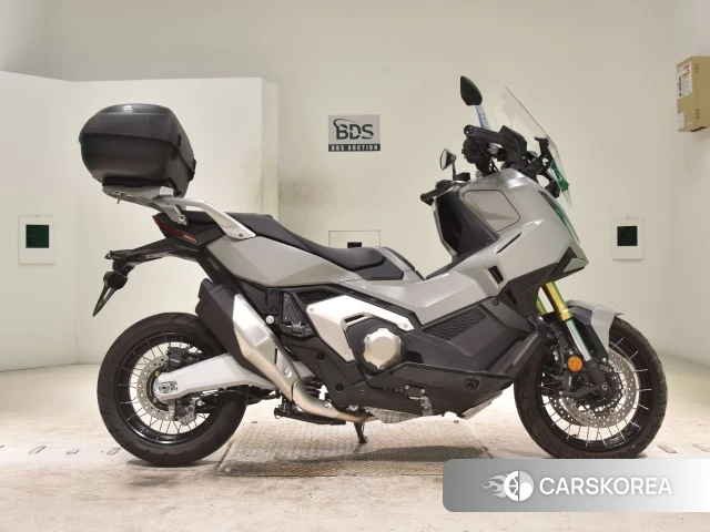 Honda X-ADV 750 id 4184744 из Японии 17