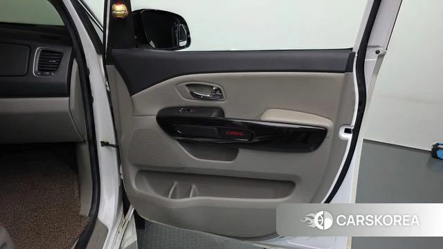 Kia The New Carnival id 4188682 из Кореи 17