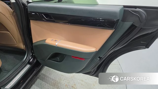 Hyundai Grandeur Hybrid (GN7) id 4292763 из Кореи 17