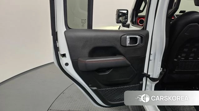 Jeep Wrangler (JL) id 4317001 из Кореи 17