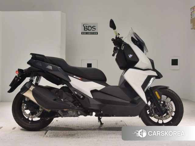 Проданный BMW C400X 2019 из Японии, фото 2