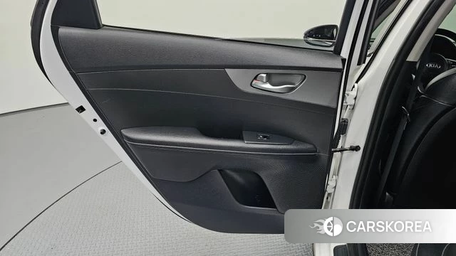 Kia Come New K3 id 4693592 из Кореи 17