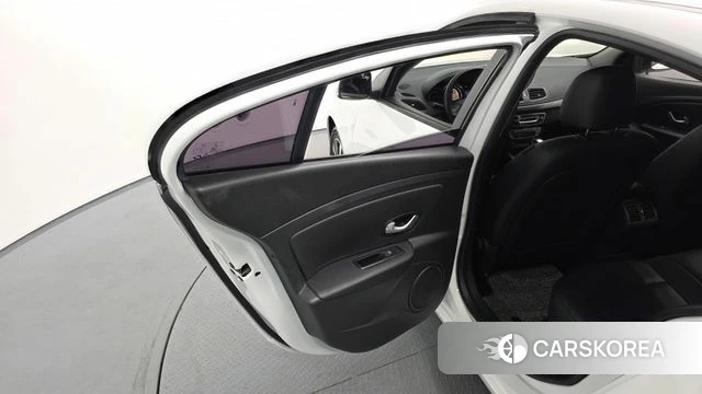 Renault Korea (Samsung) SM3 Z.E. id 4410909 из Кореи 17