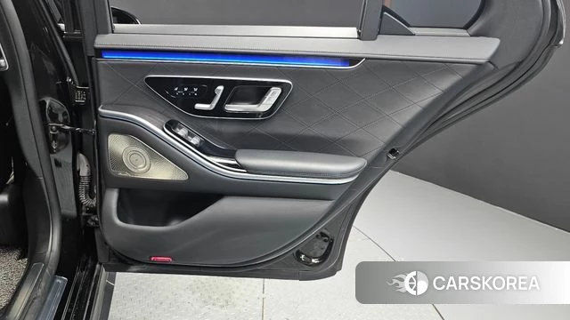 Mercedes-Benz S-Class W223 id 4632075 из Кореи 17