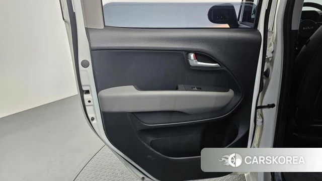Kia The New Kia Ray id 4892682 из Кореи 17