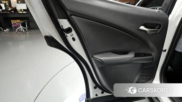 Lexus UX250h id 4322424 из Кореи 17
