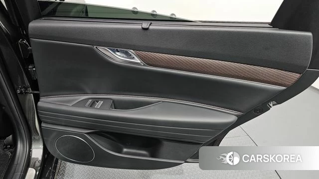 Genesis G80 (RG3) id 4248388 из Кореи 17