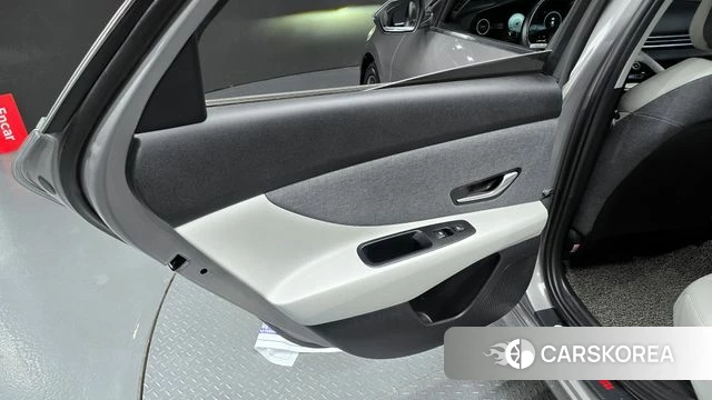 Hyundai Avante Hybrid (CN7) id 4224469 из Кореи 17