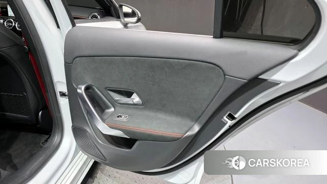 Mercedes-Benz A-Class W177 id 4362335 из Кореи 17