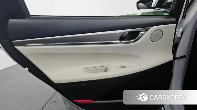 Hyundai The New Grandeur IG Hybrid id 4614284 из Кореи 17