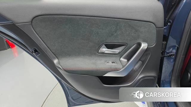 Mercedes-Benz A-Class W177 id 4696562 из Кореи 17