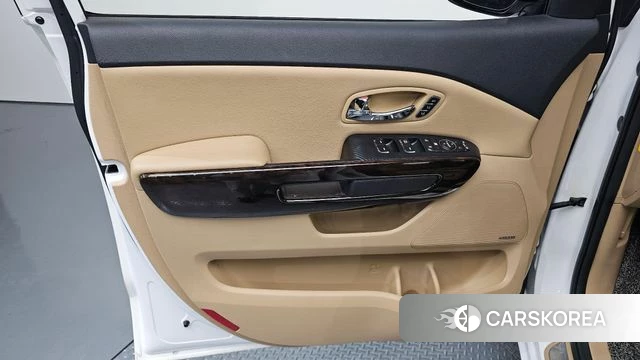 Kia The New Carnival id 4703206 из Кореи 17