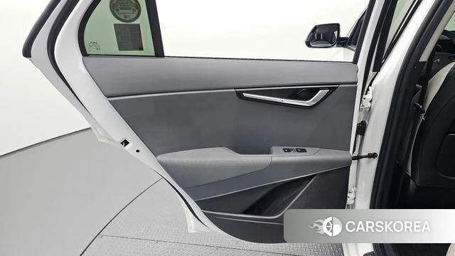 Kia Di Ol Nu Niro id 4580041 из Кореи 17