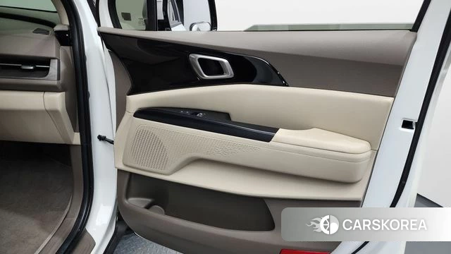 Kia Carnival 4th generation id 4266983 из Кореи 17