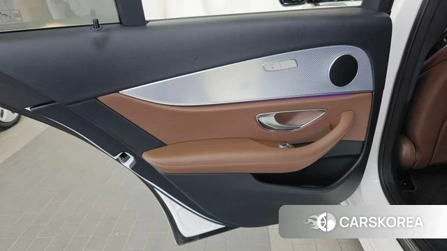 Mercedes-Benz E-Class W213 id 4507802 из Кореи 17