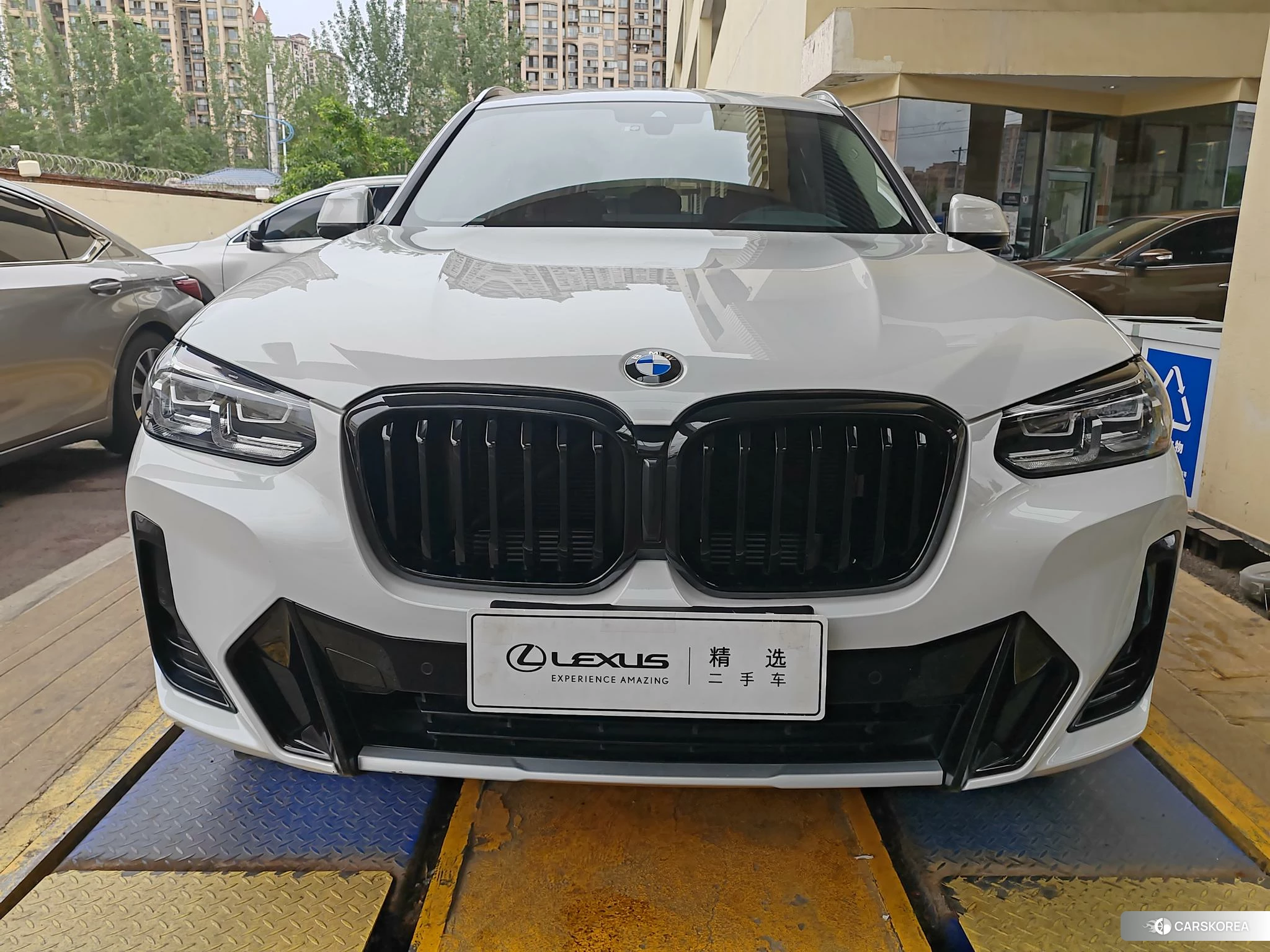 BMW X3 id 4487145 из Китая 17