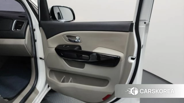 Kia The New Carnival id 4325849 из Кореи 17