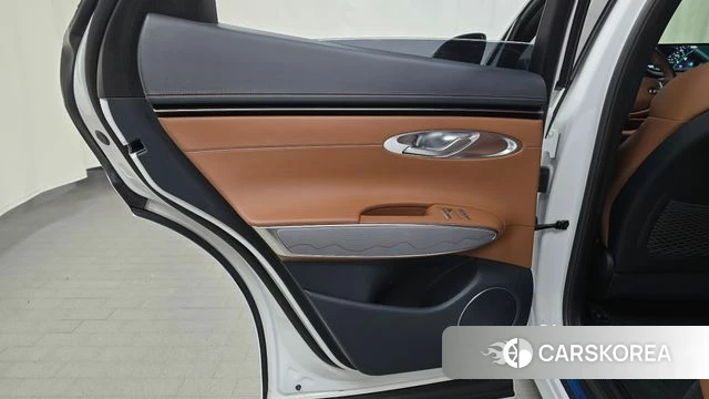 Genesis GV70 id 4636953 из Кореи 17
