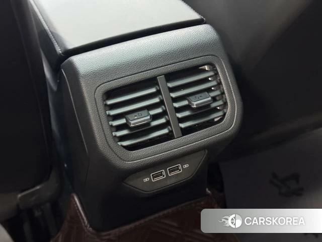 Volkswagen Bora id 4238577 из Китая 17