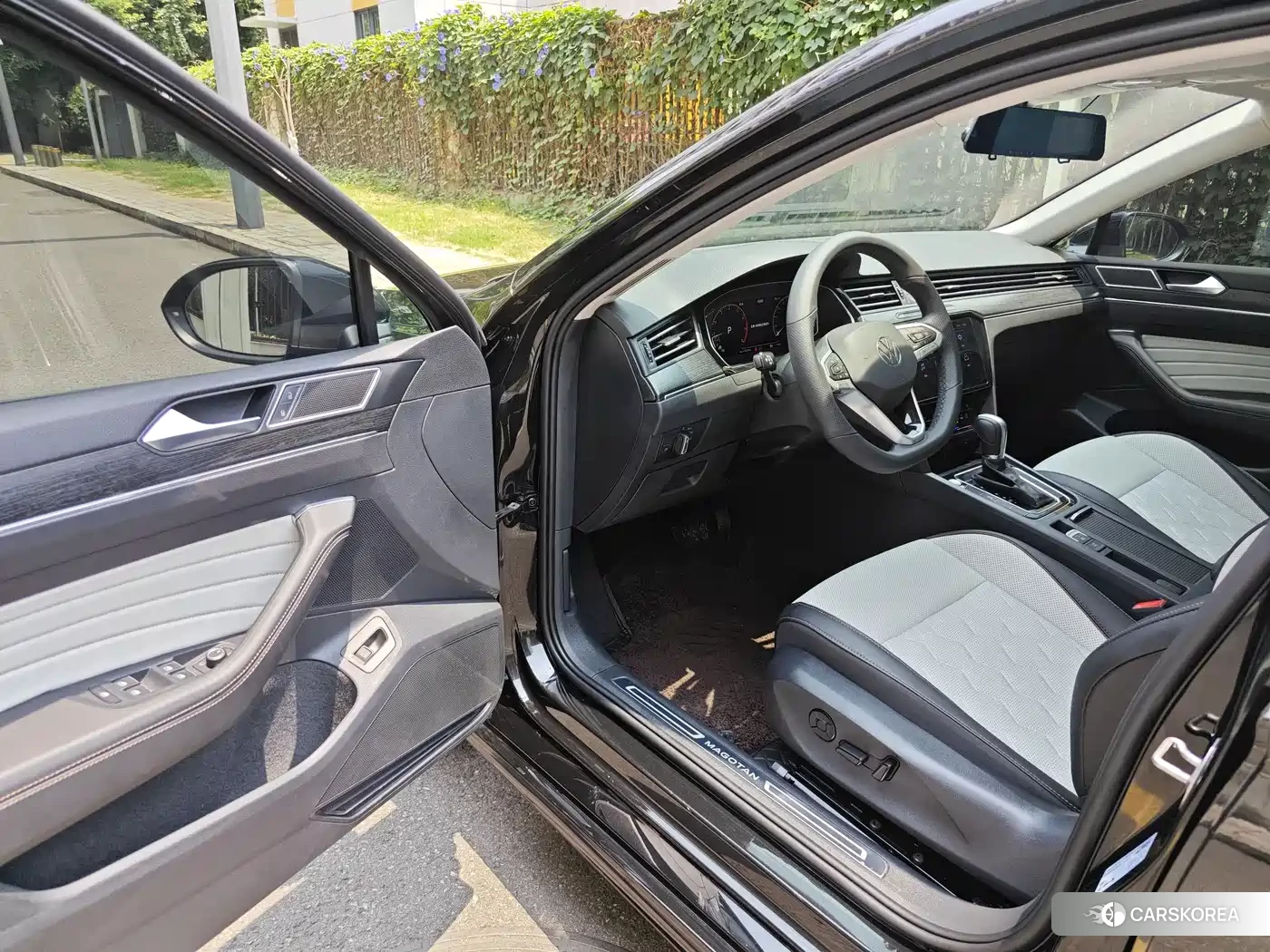 Volkswagen Magotan id 4553659 из Китая 17