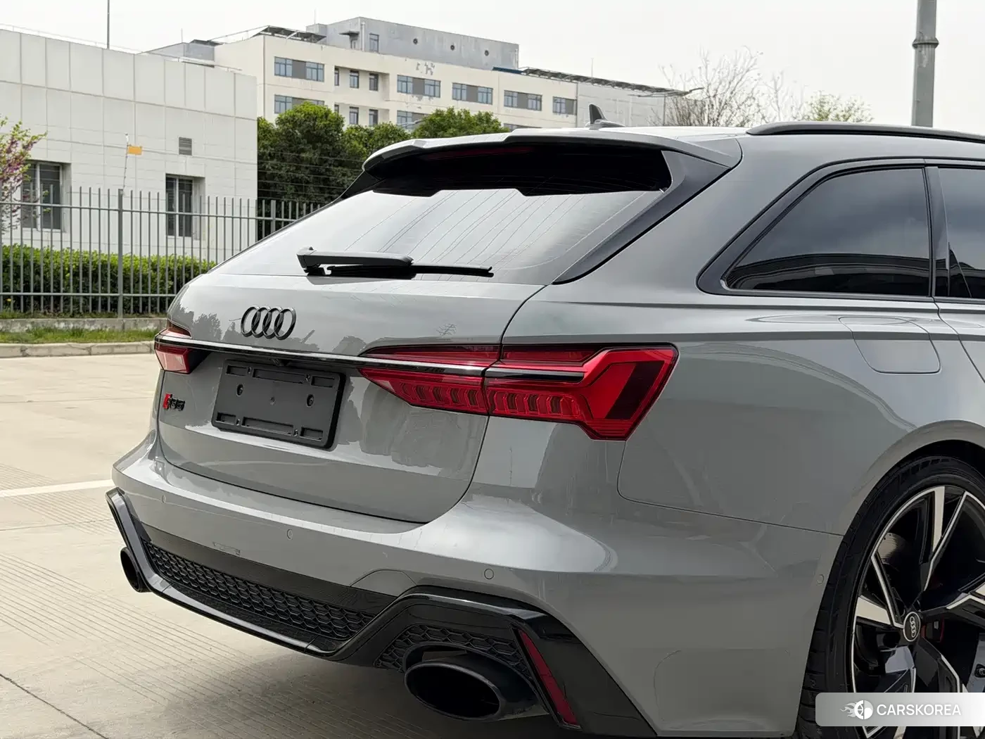 Audi RS 6 id 4679891 из Китая 17