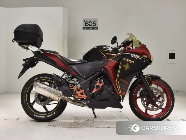 Проданный Honda CBR250R 2011 из Японии, фото 2