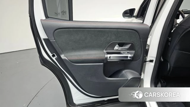 Mercedes-Benz GLB-Class X247 id 4769419 из Кореи 17