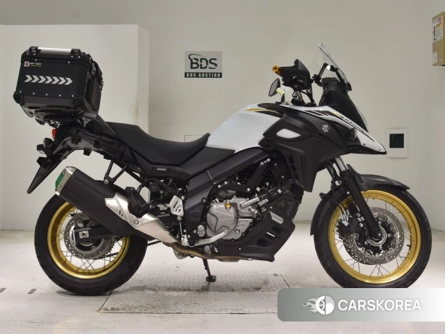 Проданный Suzuki V-STROM 650 XT 2023 из Японии