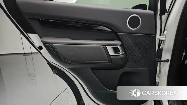 Land Rover Discovery 5 id 4520095 из Кореи 17