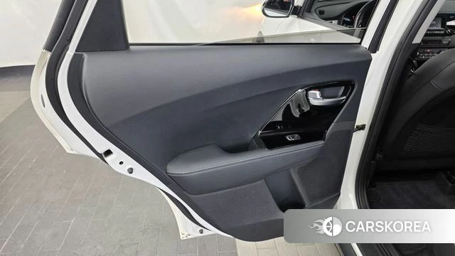 Kia Niro id 4557766 из Кореи 17