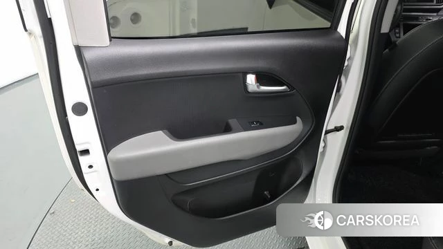 Kia The New Kia Ray EV id 4194652 из Кореи 17