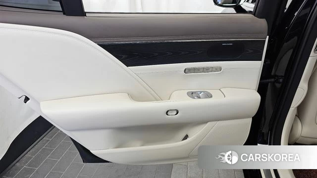 Genesis G90 (RS4) id 4443096 из Кореи 17