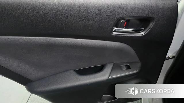 Toyota Prius 4th Generation id 4244366 из Кореи 17