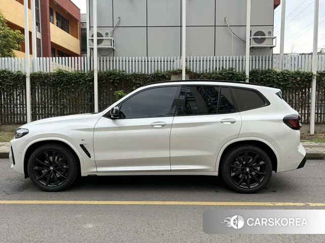 BMW X3 id 4213845 из Китая 17