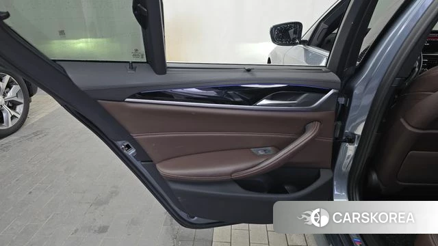 BMW 5 Series (G30) id 4750916 из Кореи 17